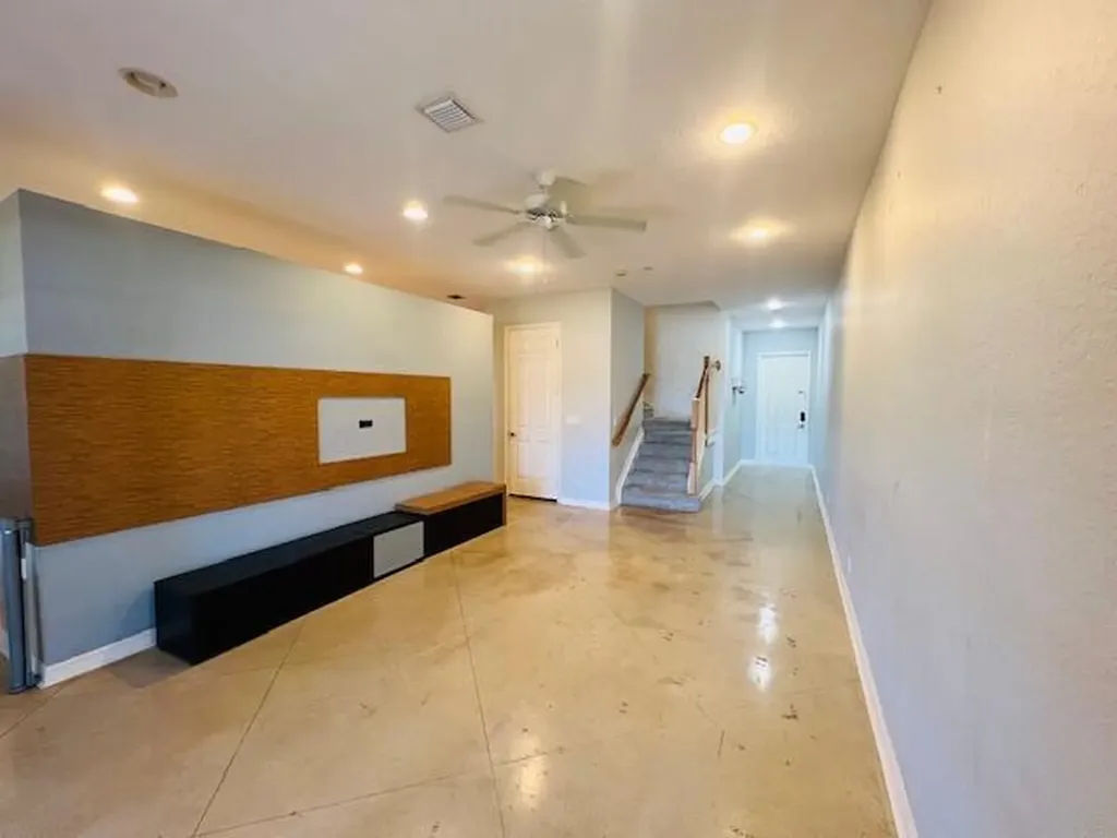 30 Beechdale Lane Boynton Beach FL 33426