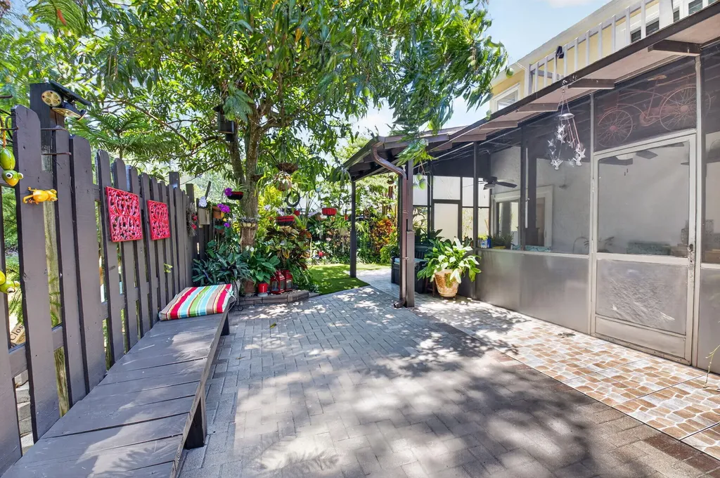 22859 N Sandalfoot Boulevard Boca Raton FL 33428