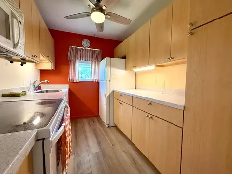 215 South Boulevard Boynton Beach FL 33435