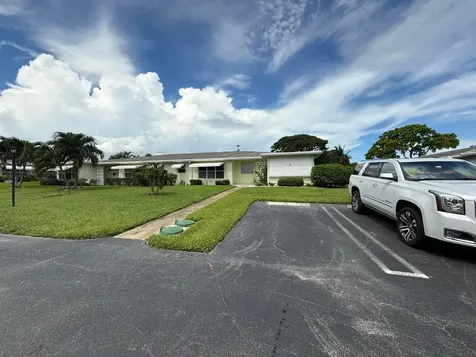 215 South Boulevard Boynton Beach FL 33435