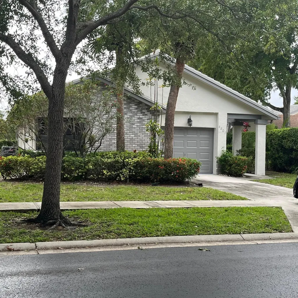 4807 Boxwood Circle Boynton Beach FL 33436