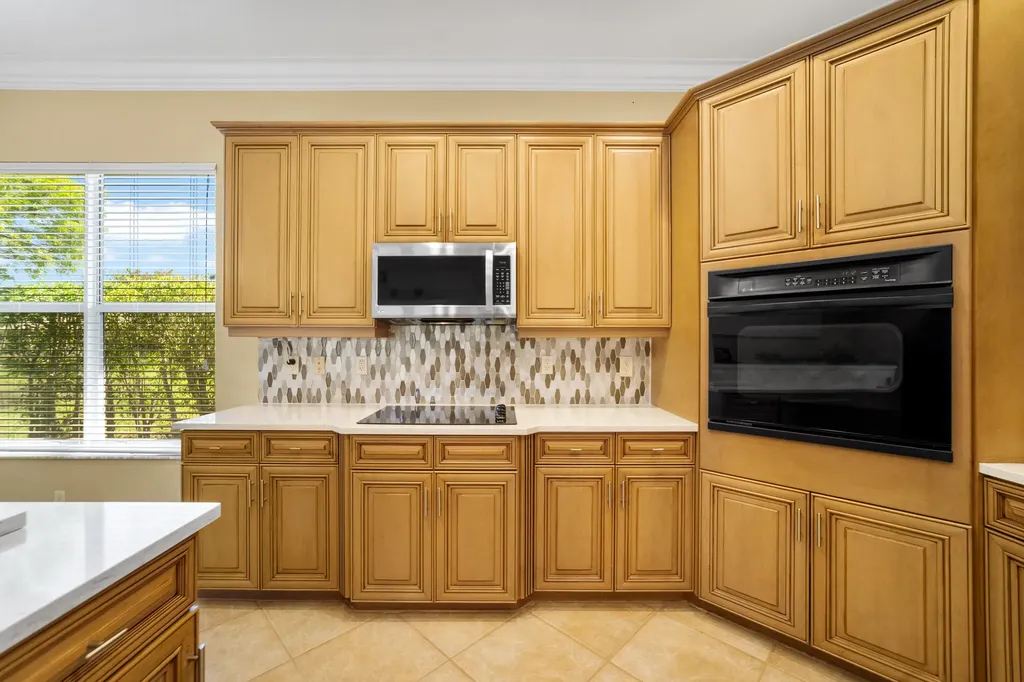 10865 NW 66th Court Parkland FL 33076