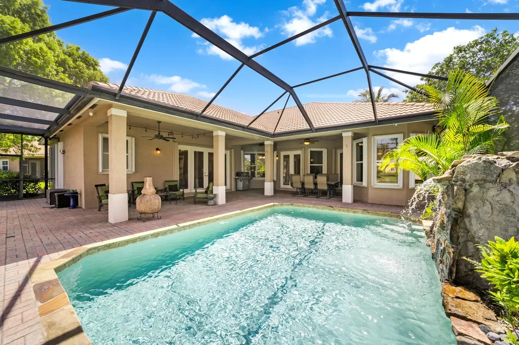 10865 NW 66th Court Parkland FL 33076
