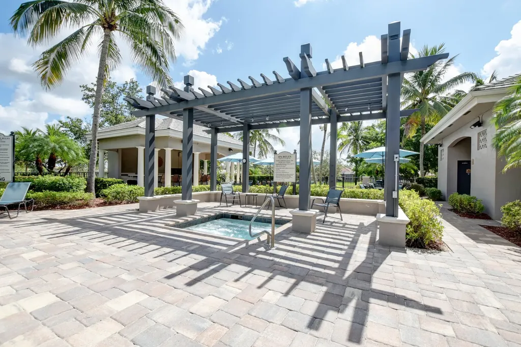 10865 NW 66th Court Parkland FL 33076
