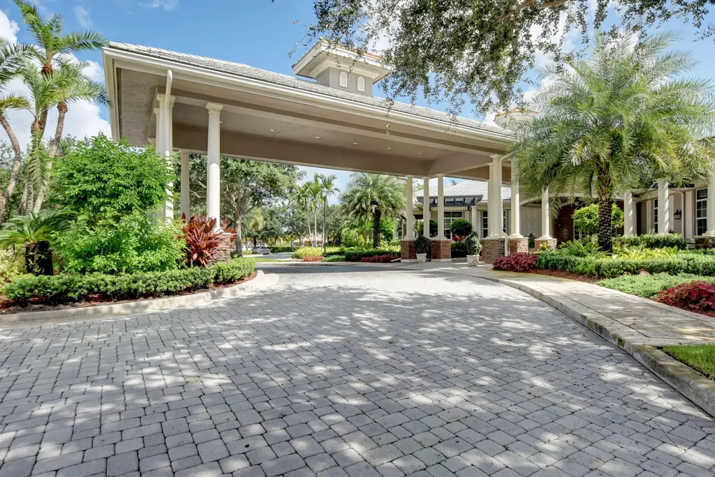 10865 NW 66th Court Parkland FL 33076