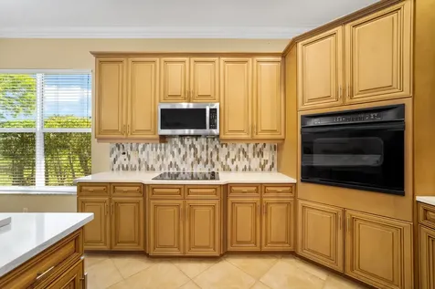 10865 NW 66th Court Parkland FL 33076