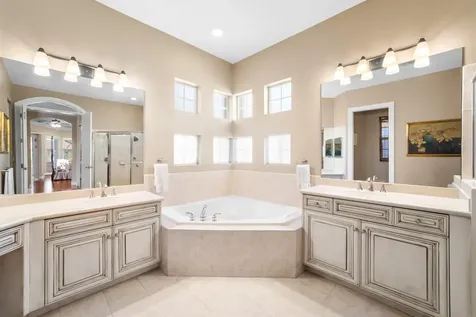 10865 NW 66th Court Parkland FL 33076