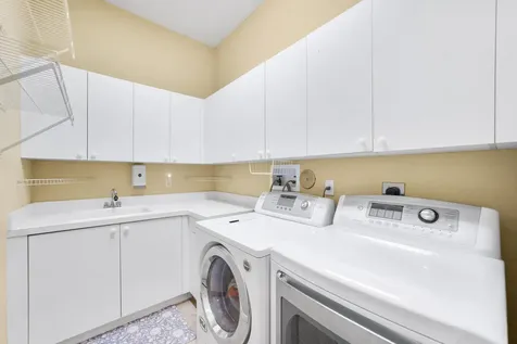 10865 NW 66th Court Parkland FL 33076