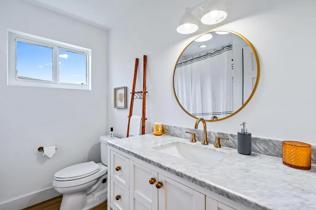 68 Azalea Circle Jupiter FL 33469