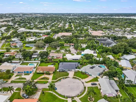 68 Azalea Circle Jupiter FL 33469