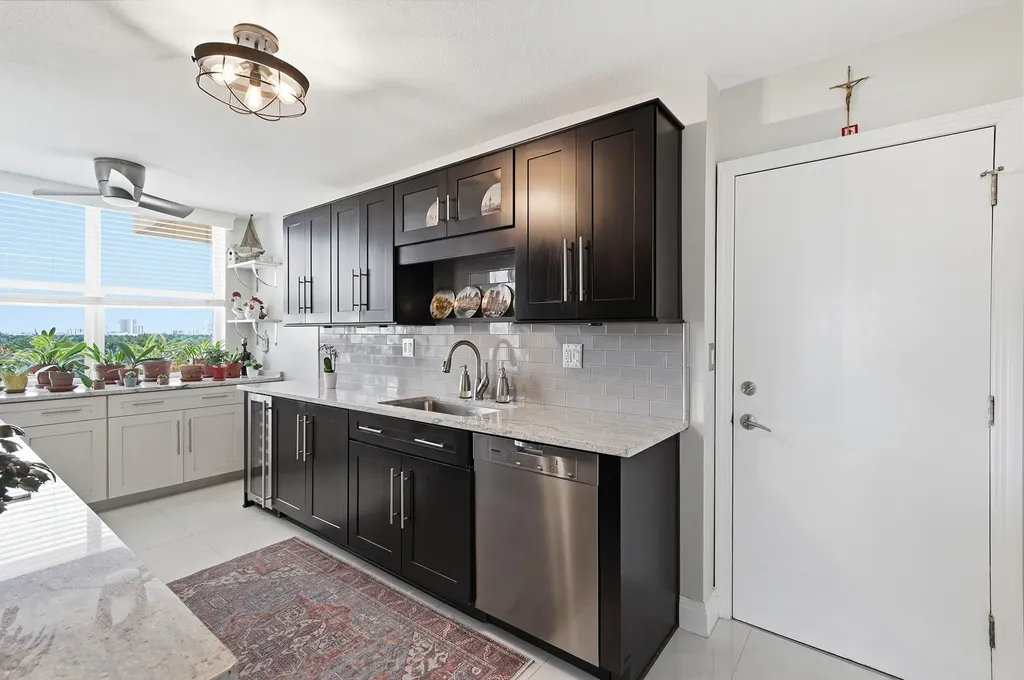 1401 S Ocean Drive Hollywood FL 33019