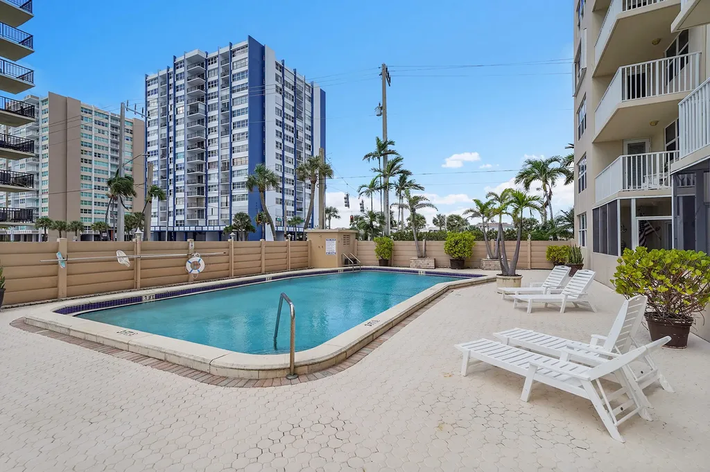 1401 S Ocean Drive Hollywood FL 33019