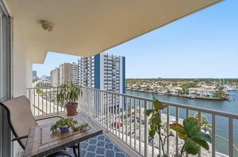 1401 S Ocean Drive Hollywood FL 33019