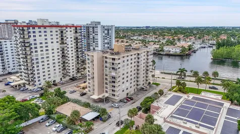 1401 S Ocean Drive Hollywood FL 33019
