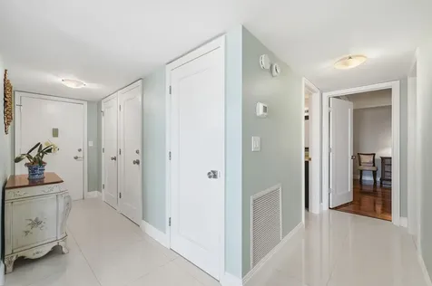 1401 S Ocean Drive Hollywood FL 33019