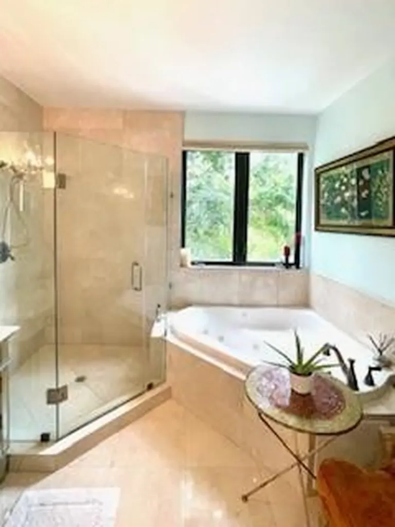 540 NE 17th Avenue Fort Lauderdale FL 33301