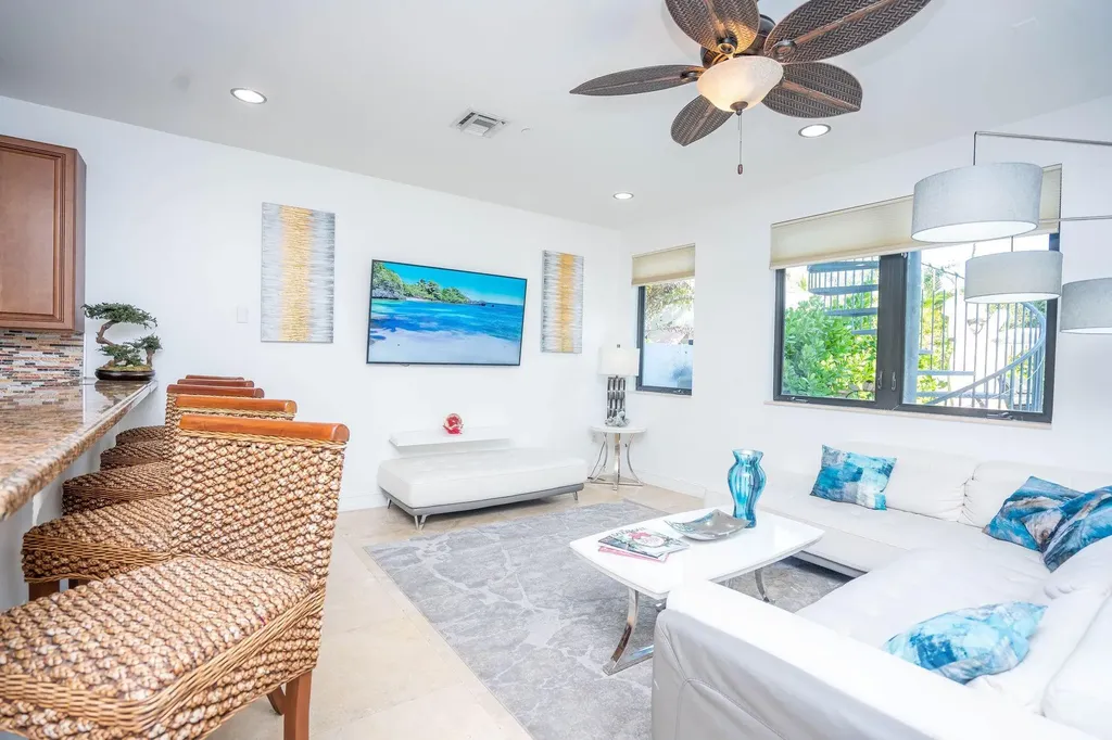540 NE 17th Avenue Fort Lauderdale FL 33301