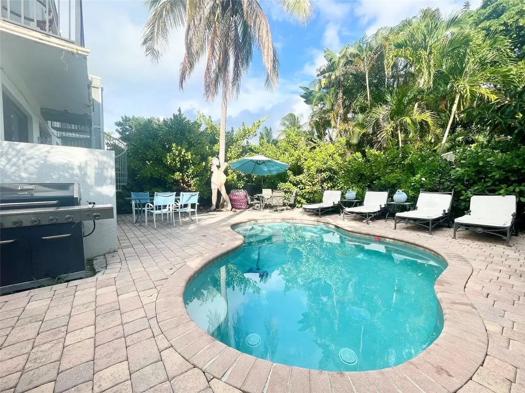 540 NE 17th Avenue Fort Lauderdale FL 33301