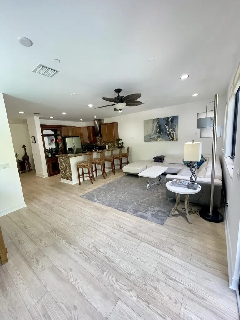 540 NE 17th Avenue Fort Lauderdale FL 33301