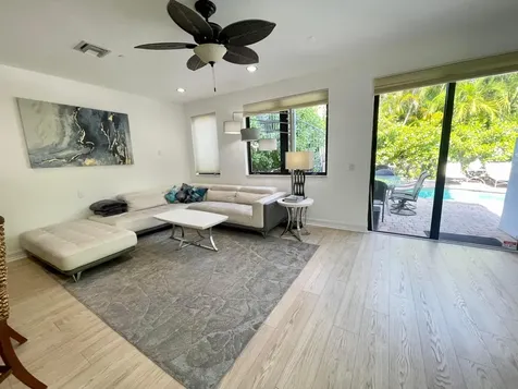 540 NE 17th Avenue Fort Lauderdale FL 33301