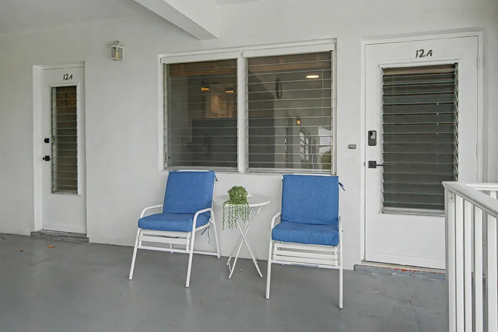 3232 Canal Drive Pompano Beach FL 33062