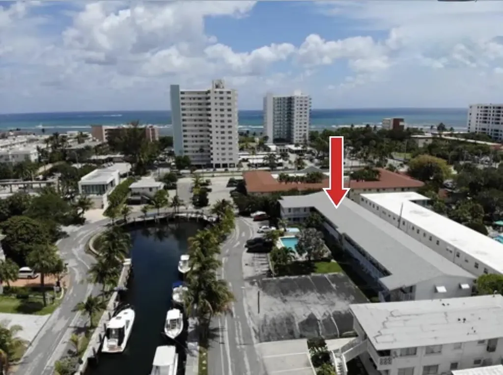 3232 Canal Drive Pompano Beach FL 33062