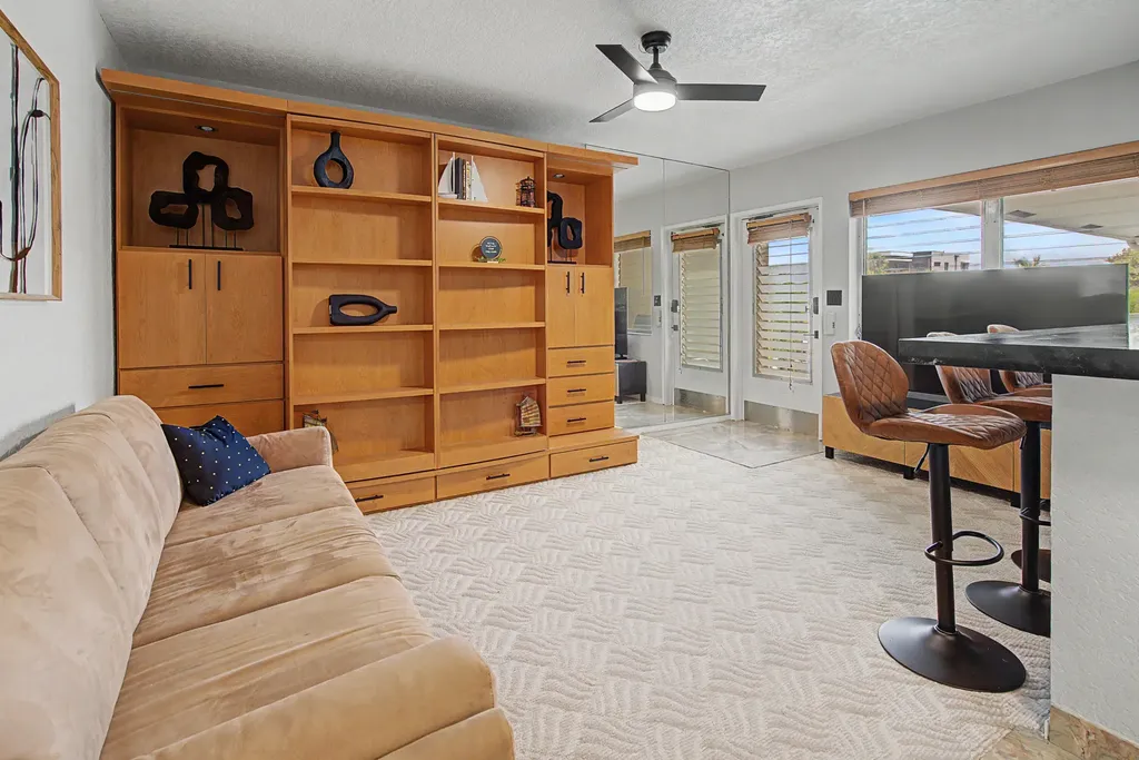 3232 Canal Drive Pompano Beach FL 33062