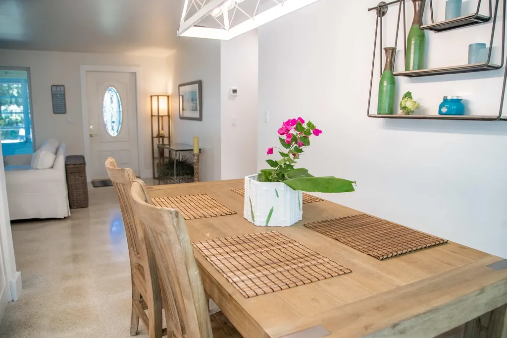 22 Van Road Jupiter FL 33469