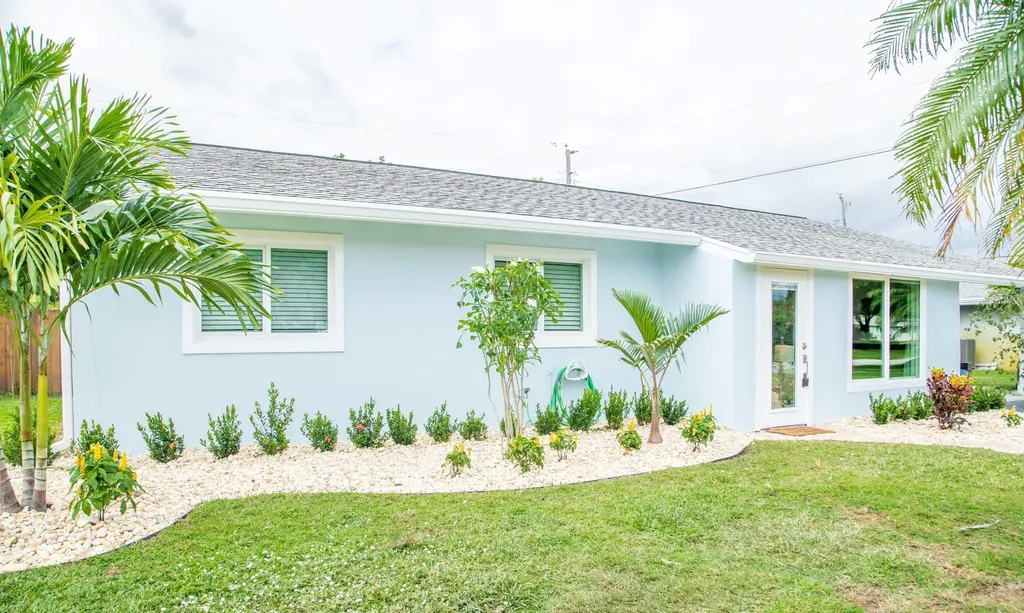 22 Van Road Jupiter FL 33469