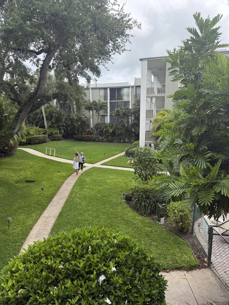 501 SW 11th Boca Raton FL 33432