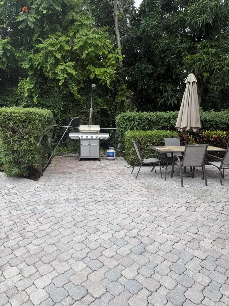 501 SW 11th Boca Raton FL 33432