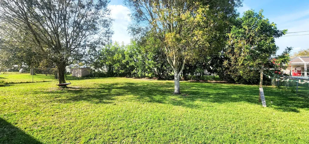 431 SE Dalva Avenue Port St Lucie FL 34984