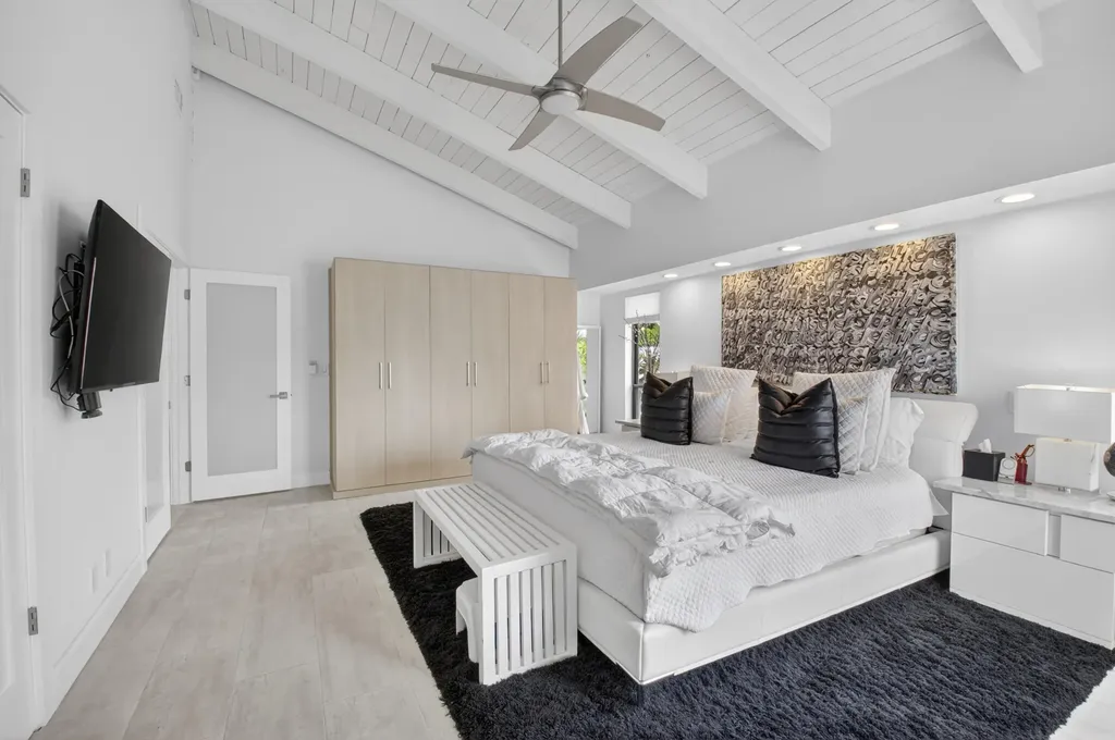 7368 Woodmont Court Boca Raton FL 33434