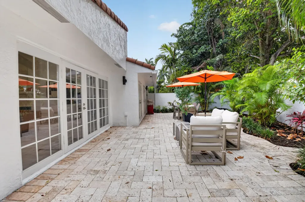 7368 Woodmont Court Boca Raton FL 33434