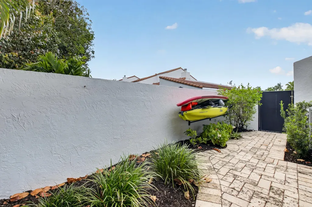 7368 Woodmont Court Boca Raton FL 33434