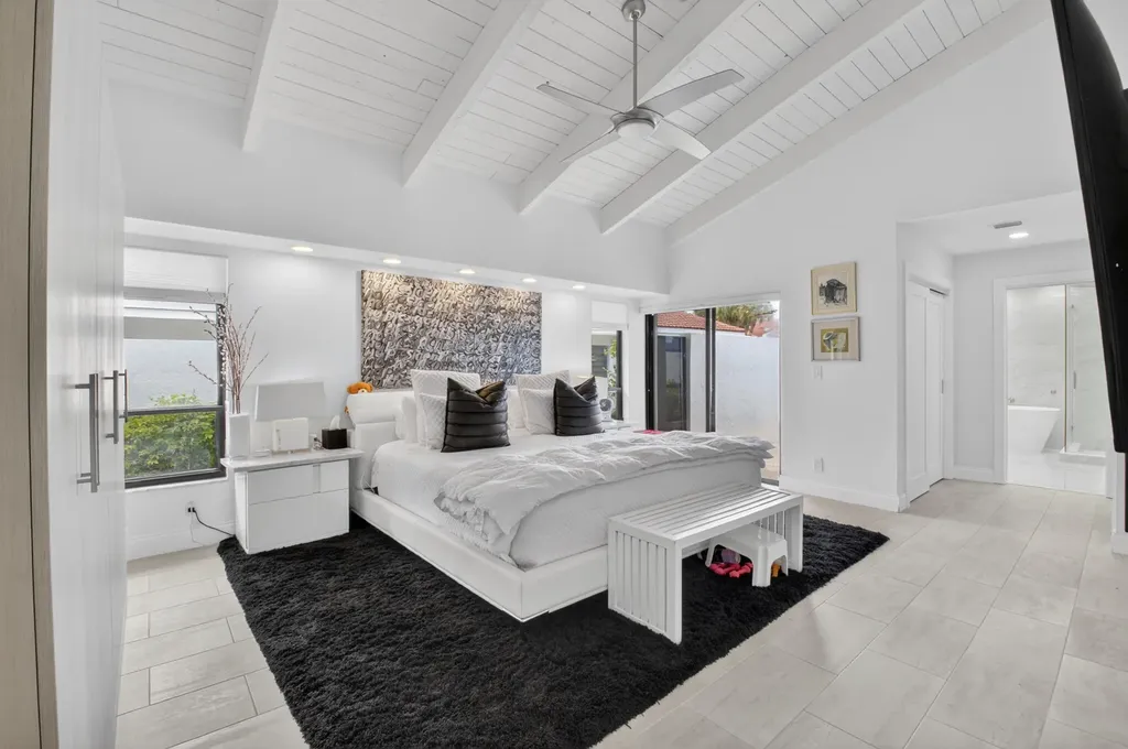 7368 Woodmont Court Boca Raton FL 33434