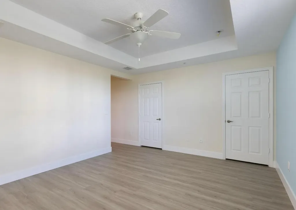 1247 Vía De Fossi Boynton Beach FL 33426