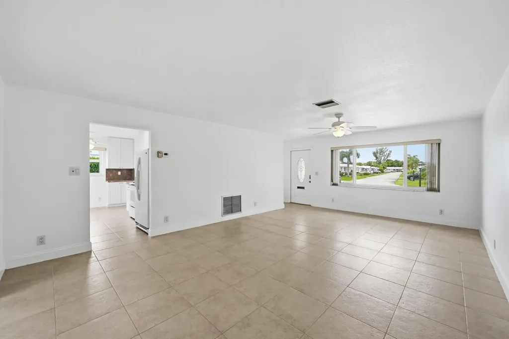 1316 SW 23rd Street Boynton Beach FL 33426