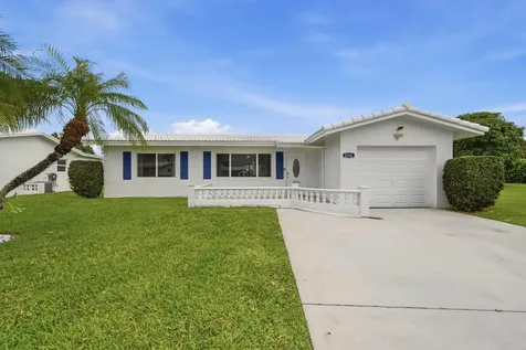 1316 SW 23rd Street Boynton Beach FL 33426