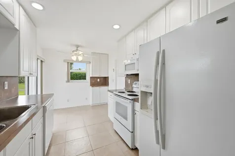 1316 SW 23rd Street Boynton Beach FL 33426