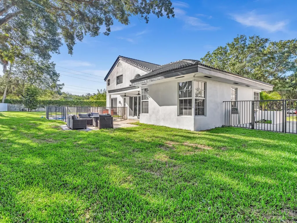 3715 Starboard Avenue Cooper City FL 33026