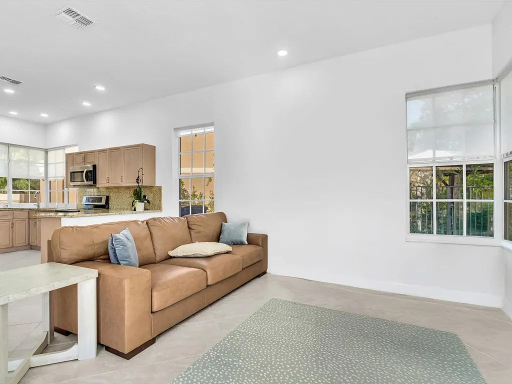 3715 Starboard Avenue Cooper City FL 33026
