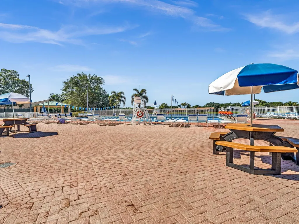 3715 Starboard Avenue Cooper City FL 33026