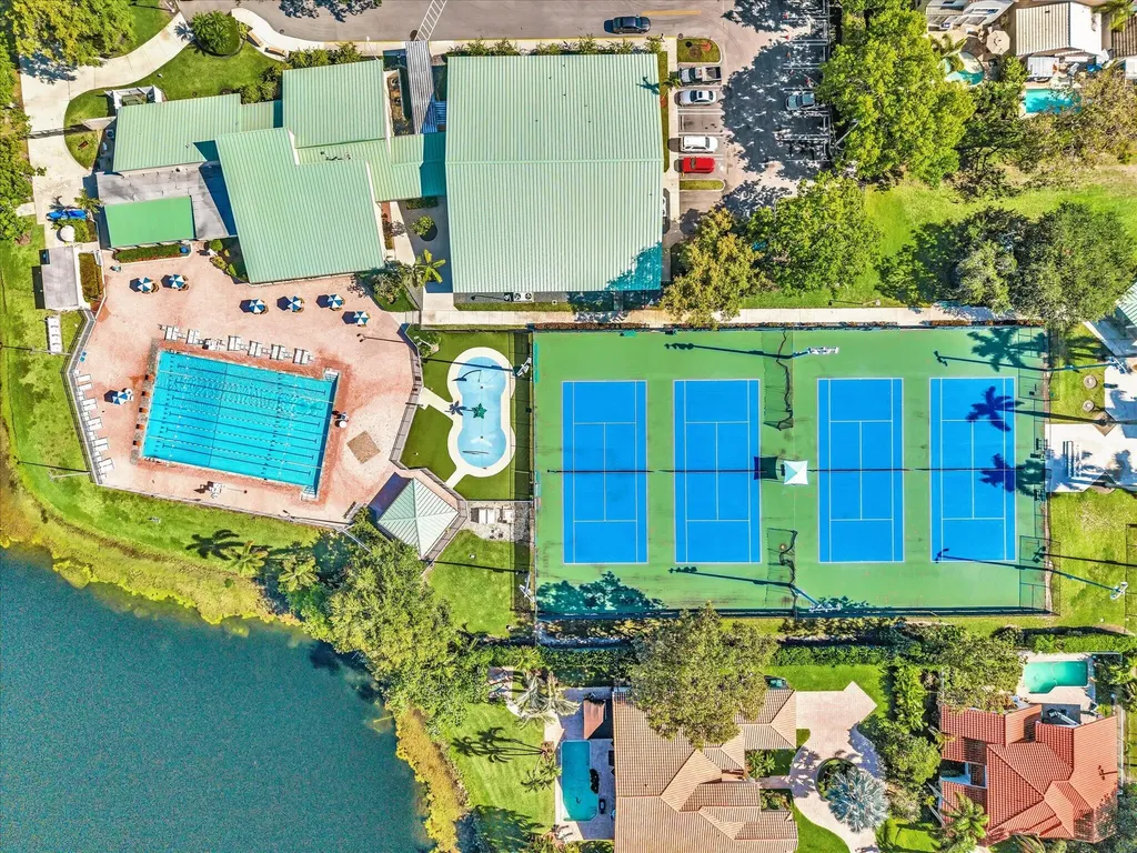 3715 Starboard Avenue Cooper City FL 33026