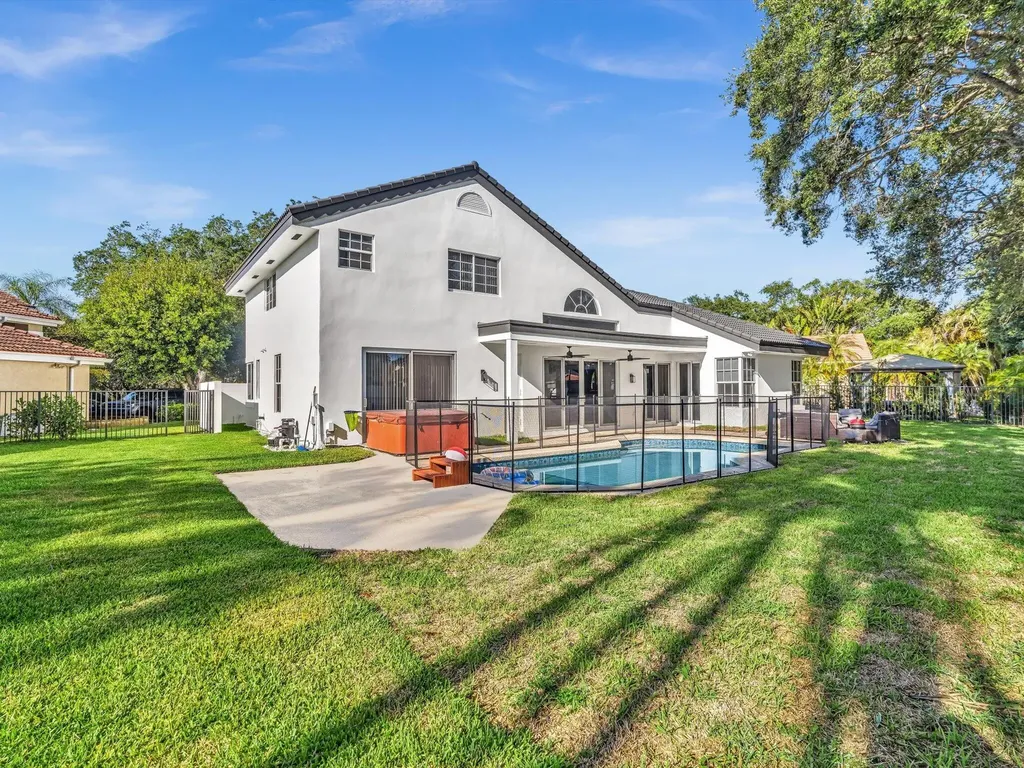 3715 Starboard Avenue Cooper City FL 33026