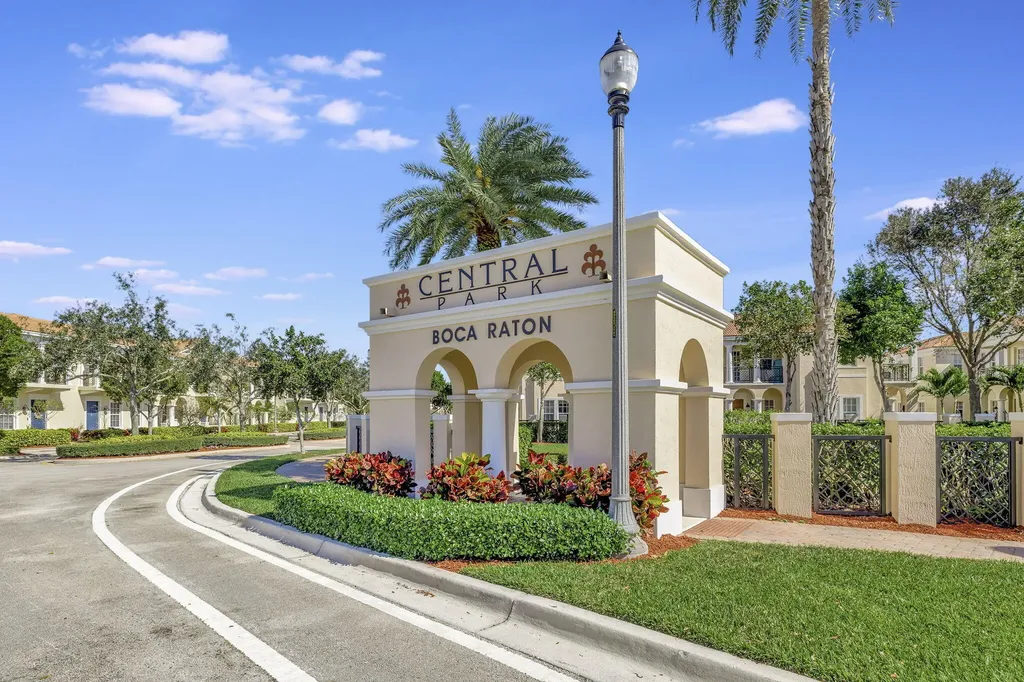 8302 NW 8th Terrace Boca Raton FL 33487