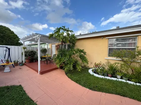 4815 Gladiator Circle Greenacres FL 33463