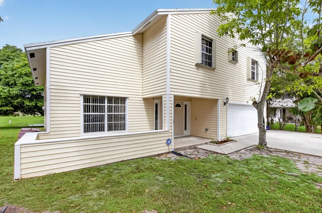 1751 Banyan Creek Court Boynton Beach FL 33436