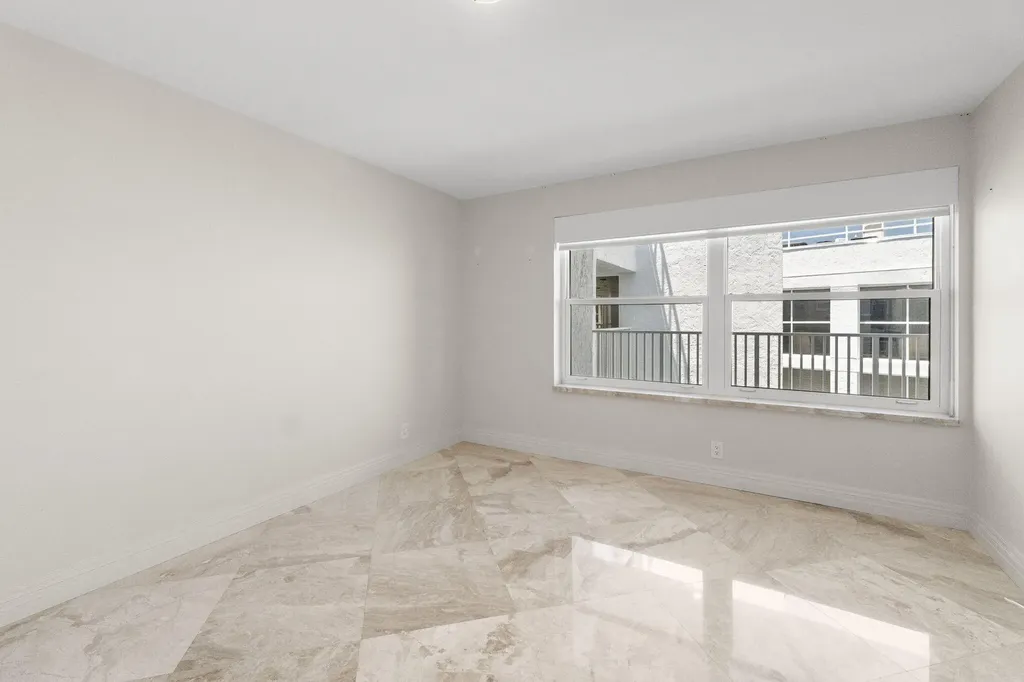 3901 S Flagler Drive West Palm Beach FL 33405
