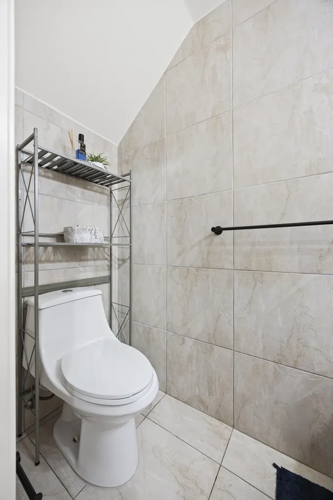 1928 Discovery Circle E Deerfield Beach FL 33442